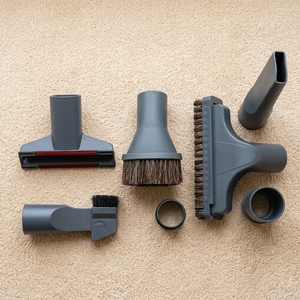 Accesorios de Repuesto Universales para Aspiradora, Kit de 7 Piezas, Accesorios de Limpieza para el Hogar, Boquilla de Crin, Juego de Cepillos - Product Image 4