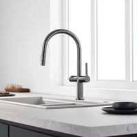 Robinet de cuisine moderne à douchette extractible pivotante en acier inoxydable, finition nickel brossé, à poignée unique et montage sur plan