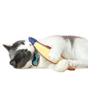 Mainan Hewan Peliharaan Produk Baru Menggiling Gigi Seseorang Tahan Gigitan Mainan Ikan Catnip Mewah Curah untuk Kucing Hewan Peliharaan Ikan Mint Mengunyah Mainan Kucing