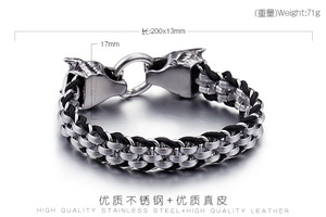 KALEN <span class=keywords><strong>Bracciale</strong></span> in Acciaio Inossidabile <span class=keywords><strong>e</strong></span> Pelle con Motivo Lupo, <span class=keywords><strong>Bracciale</strong></span> <span class=keywords><strong>Argento</strong></span> per <span class=keywords><strong>Uomo</strong></span> - Product Image 6