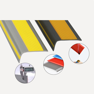 แถบบันไดรูปตัว L มุมขวาตัดขอบพีวีซีกันลื่นแบบหนาตามสั่งสำหรับกระเบื้องอุตสาหกรรมตัวป้องกันมุม - Product Image 5