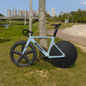 Vélo <span class=keywords><strong>de</strong></span> <span class=keywords><strong>route</strong></span> en carbone fabriqué en Chine avec freins à disque en carbone <span class=keywords><strong>et</strong></span> roues à 5 rayons, vélo en fibre <span class=keywords><strong>de</strong></span> carbone 700c pour vélo <span class=keywords><strong>de</strong></span> piste - Product Image 6