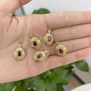 Mặt Dây Chuyền Đá Quý Màu Đỏ Cổ Điển Phụ Kiện Trang Sức Pha Lê <span class=keywords><strong>Zircon</strong></span> Mạ Vàng Đồng Thau Mặt Dây Chuyền Vòng Cổ - Product Image 1