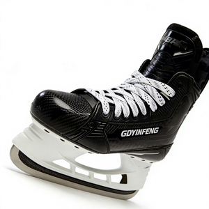 Patins de <span class=keywords><strong>hockey</strong></span> sur glace professionnels avancés en fibre de carbone OEM avec lame P92, matériau composite léger - Product Image 1