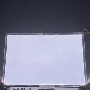 Nouveau projet : Système de rétroéclairage direct modulaire avec LGP pré-monté pour la production de nouveaux écrans commerciaux sur mesure - Product Image 3