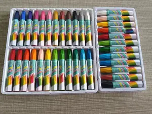 Studenten Gaan Terug Naar School Aquarel Potloden Kleurpotloden Oliepastels 12 Krijtsets