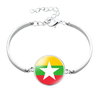 Bracelet personnalisé avec cabochon drapeau marocain, chaîne en métal et pierre précieuse, idéal pour les voyages dans le désert et comme souvenir touristique