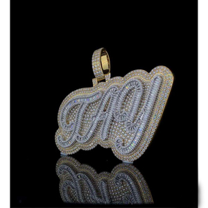 Pendentif minimaliste en moissanite avec un éclat brillant, design moderne et élégant, idéal pour les occasions décontractées au bureau ou les occasions spéciales - Product Image 6