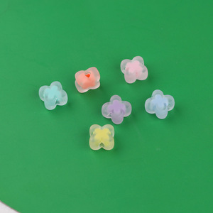Cuentas de flores acrílicas para hacer pulseras, multicolor, colores aleatorios, resina plástica, suministros para manualidades de joyería DIY - Product Image 2