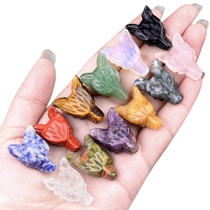 Neu Eingetroffen: Ausgefallene Jaspis-Edelstein-Handgravuren, Polierte Heilsteine, Wolfskopf-Ornament zur Heimdekoration - Product Image 4