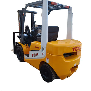 Chariot élévateur diesel TCM 30 d'occasion 100% japonais, 3 tonnes, avec mât pour conteneurs - Product Image 1