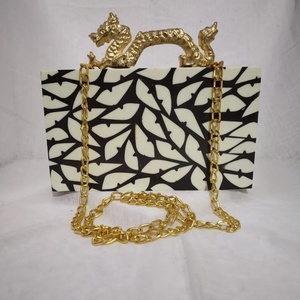 Pochette de fête en résine tendance 2023, nouvelle collection été 2023, ronde en bois, sacs à main indiens - Product Image 6