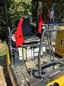 Máy xúc đào bánh xích <span class=keywords><strong>Komatsu</strong></span> PC18 MR-2 Nhật Bản, gần như mới, trọng lượng 1,8 tấn, model 2023, động cơ, bơm, hộp số Nhật Bản chính hãng, đã được kiểm tra. - Product Image 5