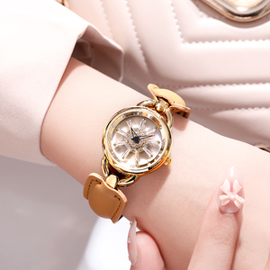 <span class=keywords><strong>Orologio</strong></span> da polso al quarzo da <span class=keywords><strong>donna</strong></span> <span class=keywords><strong>con</strong></span> <span class=keywords><strong>cinturino</strong></span> <span class=keywords><strong>in</strong></span> <span class=keywords><strong>pelle</strong></span> da <span class=keywords><strong>donna</strong></span> di moda quadrato <span class=keywords><strong>con</strong></span> Design elegante di alta moda - Product Image 6