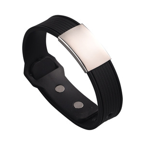 Pulsera de Identificación de Seguridad Ajustable e Impermeable de 18 mm de Ancho, Personalizable con Grabado, para Deportistas y Viajeros - Product Image 5