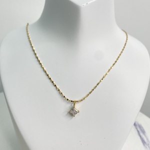 Collier papillon en acier inoxydable plaqué or imperméable avec pendentif découpé et chaîne à maillons pour femme - Product Image 2