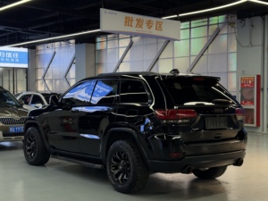 <span class=keywords><strong>Jeep</strong></span> Grand <span class=keywords><strong>Cherokee</strong></span> (Importata) 2015 3L Automatica Guida a Sinistra Sedili in Pelle Scura Tetto Panoramico Edizione Comfort con Navigazione - Product Image 6