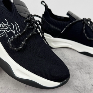 2025 New Style Men's Sporty Casual Running <b>Shoes</b> European Station Breathable Lightweight Fly-Weave Fashion Trend - Product Image 4