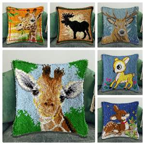 Fournitures d'art et d'artisanat de bricolage faites votre propre animal en peluche personnalisé <span class=keywords><strong>facile</strong></span> à coudre panda oreiller éducatif feutre enfants kit de couture - Product Image 1