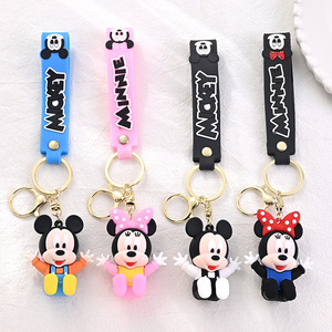 LLavero personalizado más nuevo encantador de dibujos animados <span class=keywords><strong>Minnie</strong></span> <span class=keywords><strong>Mickey</strong></span> 3D muñeca llavero mujer bolso coche llave decoración colgante llaveros al por mayor - Product Image 1