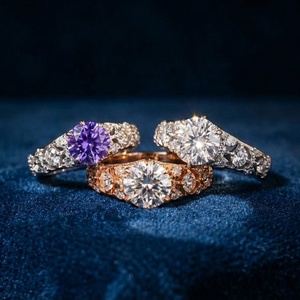 Bague de fiançailles en argent sterling 925 avec diamant moissanite VVS1 de 1 carat, 6 griffes, bande épaisse, bijoux de luxe pour femmes, couronne de princesse - Product Image 3