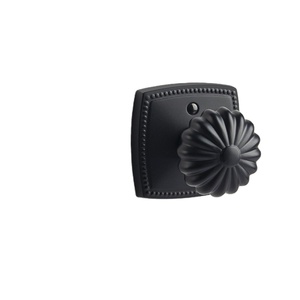 Cerradura <span class=keywords><strong>de</strong></span> puerta interior vintage con pomo <span class=keywords><strong>de</strong></span> pétalo y diseño <span class=keywords><strong>de</strong></span> remache negro para baño, dormitorio, condominio, kits <span class=keywords><strong>de</strong></span> herrajes - Product Image 1