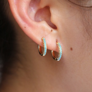 Promotion Nano <span class=keywords><strong>turquoise</strong></span> <span class=keywords><strong>boucle</strong></span> <span class=keywords><strong>d</strong></span>'<span class=keywords><strong>oreille</strong></span> pour femmes bijoux de mode minimaux mignon petit cz cerceau dernière conception boucles <span class=keywords><strong>d</strong></span>'oreilles - Product Image 2