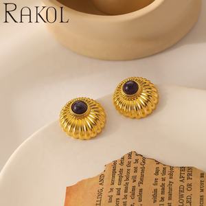 RAKOL ZPE1449 Boucles d'oreilles à tige en acier inoxydable de couleur or rose - Product Image 5