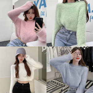 Suéter Crop Branco <span class=keywords><strong>Fuzzy</strong></span> Feminino Oversized Macio e Fluffy de Manga Longa Estilo Y2K Aesthetic Inverno Casual Streetwear - Product Image 2