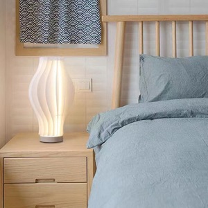 New Style Pleated Grass Skirt Tricolors LED Table Lamp Luxury Table Lamps Reading Lamps for Bedroom - Product Image 6