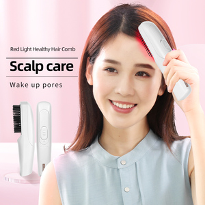 Peigne de massage capillaire portable K.SKIN Mini avec LED, masseur de cuir chevelu, peigne capillaire doux à piles, lisseur de cheveux - Product Image 4