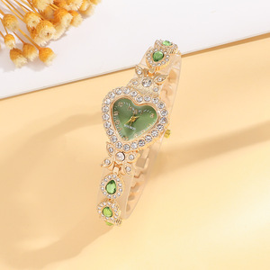 Nouveau cadran vert frais Aurora incrusté de diamants <span class=keywords><strong>montre</strong></span> pour <span class=keywords><strong>femme</strong></span> Bracelet printemps été cadeau d'anniversaire en acier inoxydable <span class=keywords><strong>Quartz</strong></span> 10mm - Product Image 2
