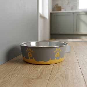 Gamelle antidérapante écologique Splash pour chien, pour usage extérieur, combinaison jaune et gris, base en silicone à motif patte, acier inoxydable - Product Image 1