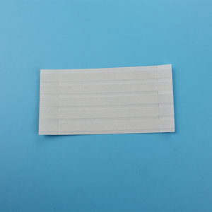 Tiras adhesivas de cierre de heridas de tipo regular utilizadas para reparar heridas de arma blanca inesperadas y otras heridas pequeñas - Product Image 1