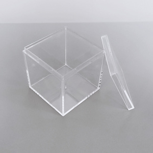 Hộp Nhựa Trong Suốt Hộp Kẹo Ủng Hộ Đám Cưới 55x55x55mm - Product Image 1