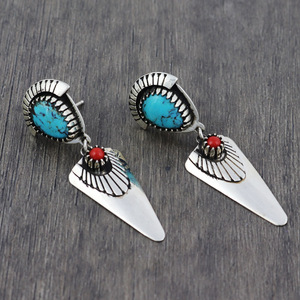 Orecchini a Perno Vintage Blu-Verde per Donne, Accessorio per Orecchie in Stile Etnico - Product Image 1