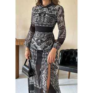 Elegante Vestido Estampado de Cuello Alto con Abertura y Silueta Evase para Fiesta o Uso Casual, Tejido Translúcido - Product Image 6