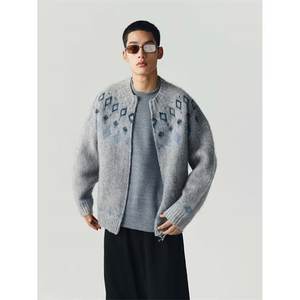 Suéter con Capucha Estilo Vintage para Invierno, Delgado, con Diseño Fair Isle, Imitación de Visón, Mezcla de Algodón, Suave, Tejido de Punto para Hombre - Product Image 1