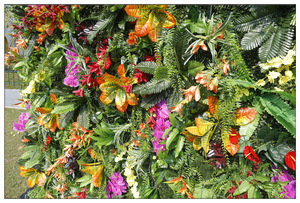 Panel <span class=keywords><strong>de</strong></span> plantas <span class=keywords><strong>de</strong></span> pared <span class=keywords><strong>de</strong></span> jungla artificial 3D para decoración del hogar personalizado, Fondo <span class=keywords><strong>de</strong></span> pared floral verde <span class=keywords><strong>de</strong></span> jardín vertical al por mayor - Product Image 4