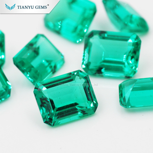 Piedra de Esmeralda Sintética Colombiana Tratada con Calor, Corte Esmeralda 8*10mm, Verde, de Tianyu Gems - Product Image 5
