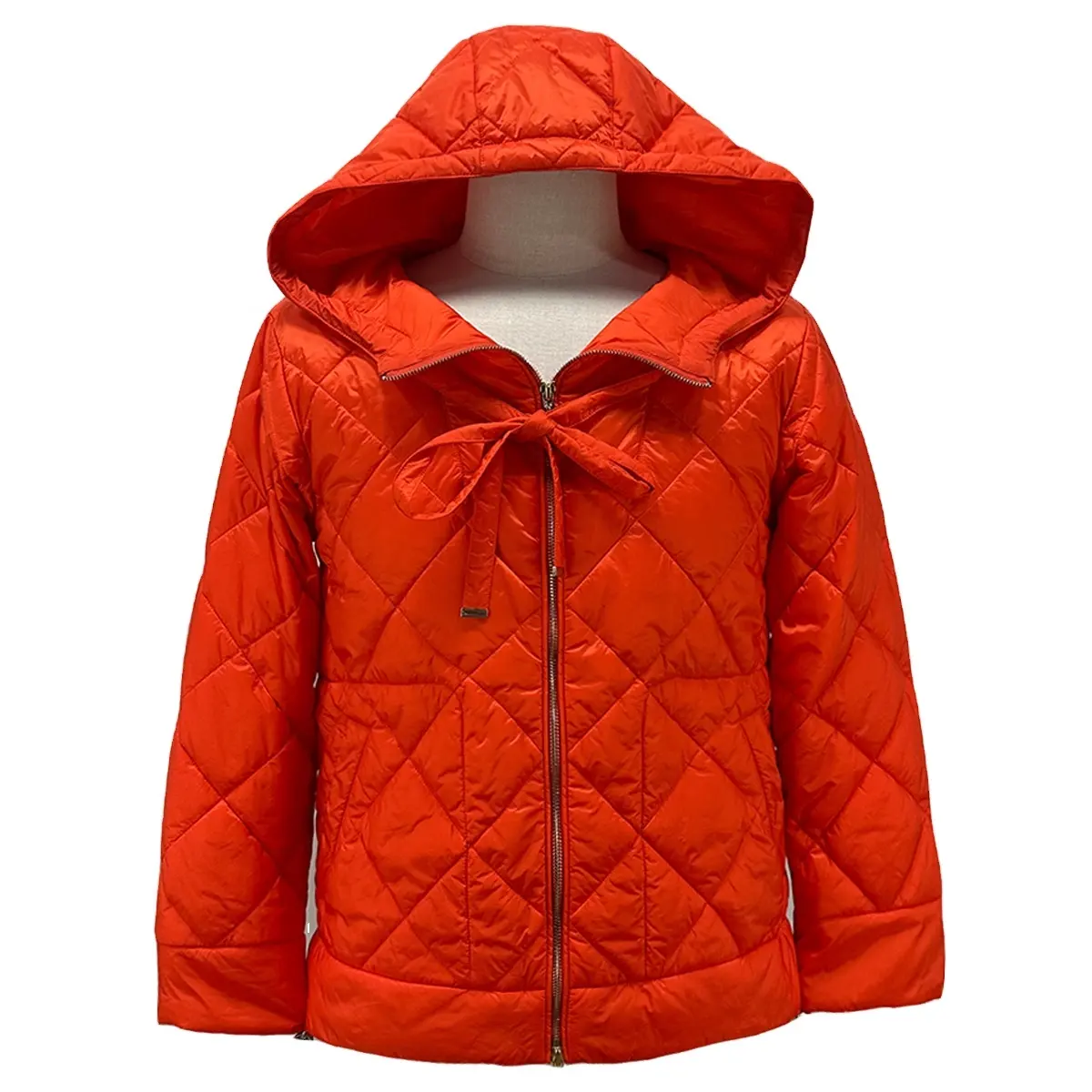 फैक्टरी सस्ते नारंगी लाल महिला puffer कोट कपास गद्देदार महिलाओं की जैकेट नायलॉन drawstring के साथ रजाई बना हुआ महिलाओं सर्दियों बॉम्बर कोट