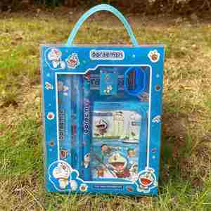 Ensemble de papeterie mignon et kawaii en cinq pièces pour les cadeaux d'anniversaire des enfants, utilisation au bureau, comprend des livres, des épingles, des accessoires essentiels, couleur personnalisée - Product Image 5