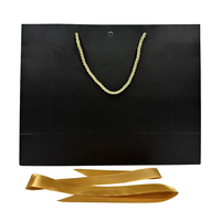 Sac de shopping pliable en papier kraft noir, biodégradable, écologique, durable, résistant à l'humidité, pour vêtements et bijoux