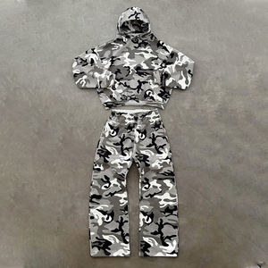 Ensemble de survêtement personnalisé pour <span class=keywords><strong>homme</strong></span> en coton épais, sweat à capuche et pantalon de survêtement à jambe droite, imprimé camouflage - Product Image 1