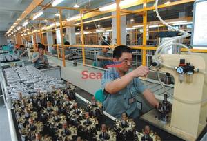 Nouvel <span class=keywords><strong>alternateur</strong></span> 12V 215A A8TU0091 12075 F5UU10300CA F5UUCA F5UZ10345CA F5UZCA A008TU0091 GL360 pour MITSUBISHI - Product Image 3