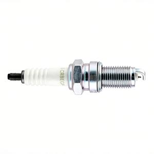 หัวเทียน CR8EGP สภาพใหม่ ใช้ได้กับ <span class=keywords><strong>CF</strong></span> 150NK 250 400 <span class=keywords><strong>650MT</strong></span> Phantom Night Cat Jema 150 อะไหล่ซ่อมมอเตอร์ไซค์ - Product Image 3