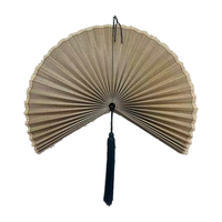 Décoration murale en bambou plissé de style bohème, tissée à la main, écologique, en forme d'éventail, avec pompons, taille personnalisée, logo OEM sur mesure