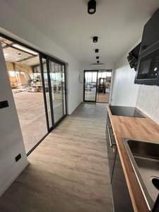 Cabane modulaire de luxe en conteneur, résidentielle et commerciale, 1 ou 2 chambres, maison préfabriquée en conteneur avec cuisine - Product Image 3