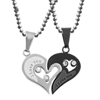 KISSWIFE Pendentif Mode Personnalisé Cœur Amour Collier Chaîne pour Couple Femme Bijoux