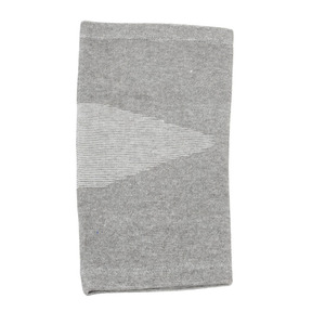 Pelindung Lutut Olahraga dari Bambu Arang Rajutan Tipis untuk Musim Panas, Hangat, untuk Lari dan Basket - Product Image 2